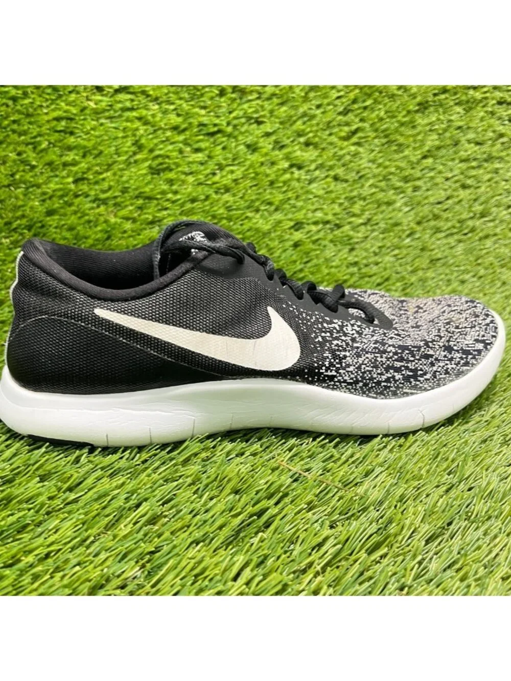 Nike Flex Contact Womens Size 8.5 Black White Athletic Running Shoes Sneakers